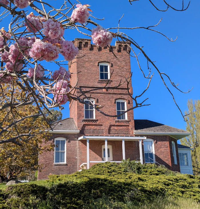 Wilty Bloom Castle - Alexander's Castle In Ford Worden - Photo By Brandon K Montoya